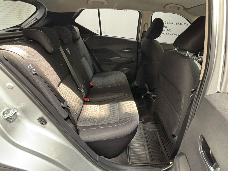 Nissan Kicks  5 pts. Advance, 1.6l, CVT, a/ac., VE, RA-16 2023
